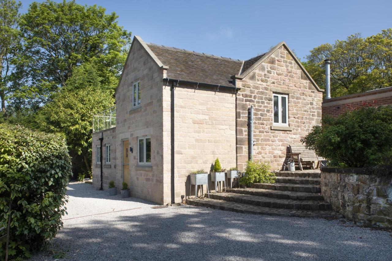 Luxurious Barn Conversion Oakamoor Exterior photo